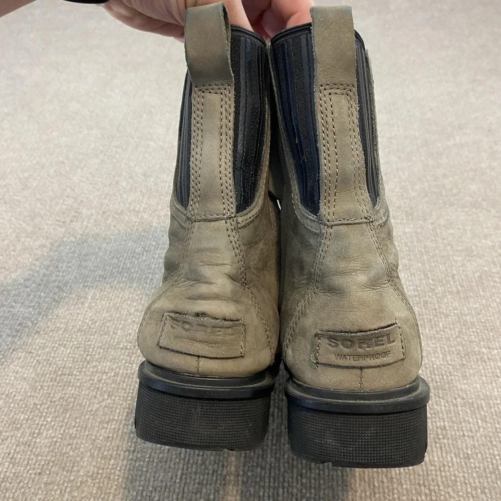 Sorel Boots Womens‎ Size 8.5 Beige Leather Waterproof Ankle Combat NL3007-052